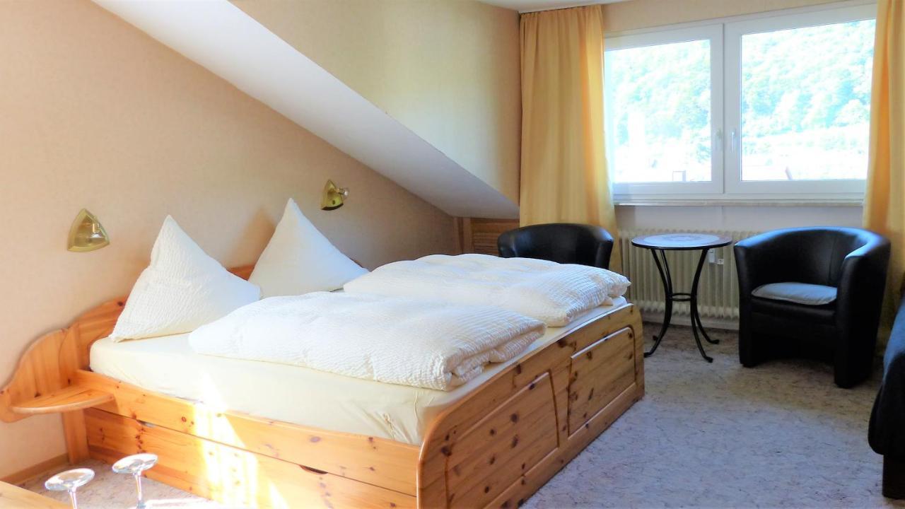 Gaestehaus Schwaab Zeltingen-Rachtig Esterno foto