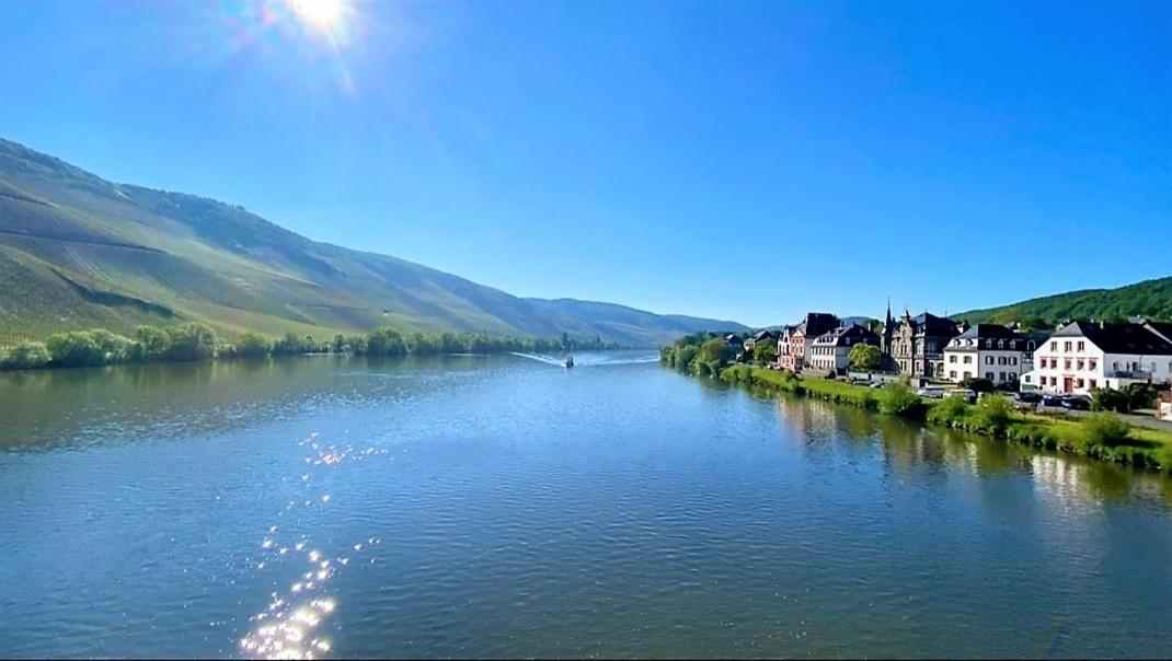 Gaestehaus Schwaab Zeltingen-Rachtig Esterno foto